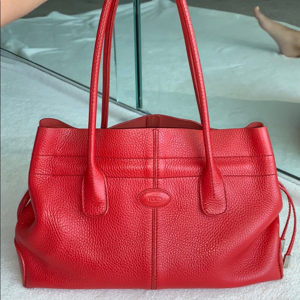 Tod’s leather shoulder bag